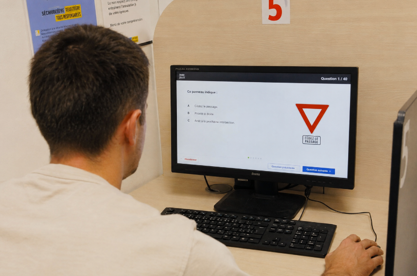 Combien de temps dure l'examen du code de la route